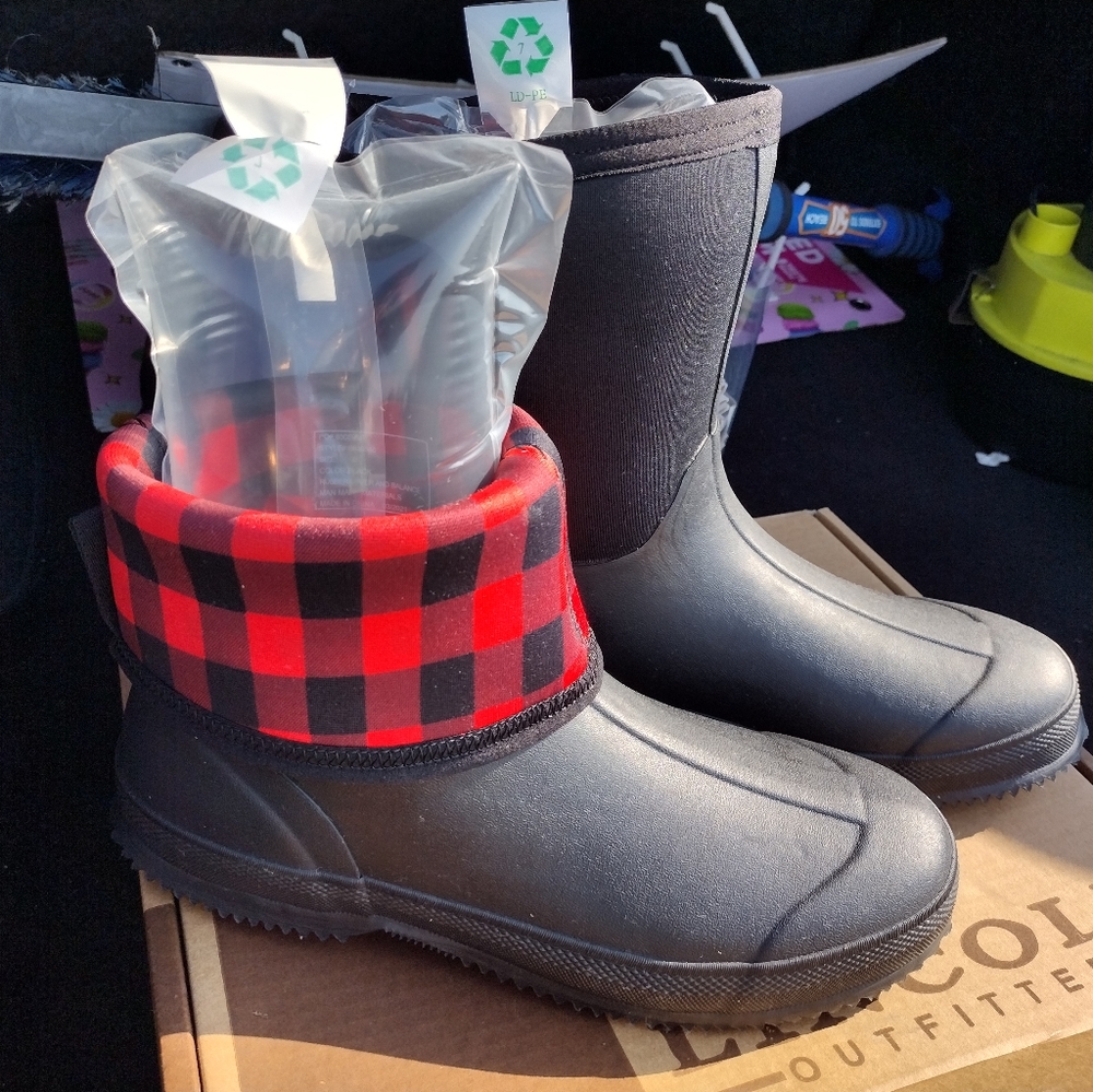 NWT Lincoln Outfitters Bayou Fold Down Rainboots